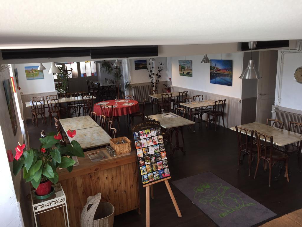 Hotel Saint Pierre Les Sauvages  Ngoại thất bức ảnh